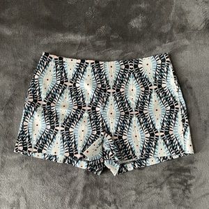 Forever 21 Pink and Navy Patterned Shorts L
